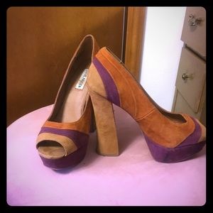 70’s platform suede high heels
